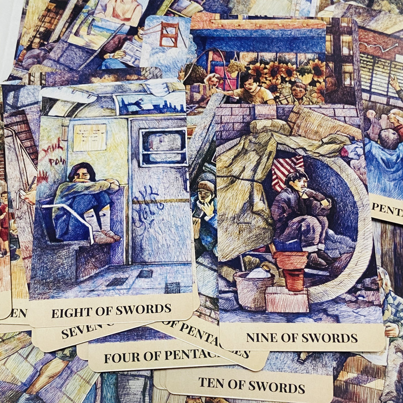 Карты Таро «Городской Лабиринт – обзор и цена Tarot Deck With Guidebook