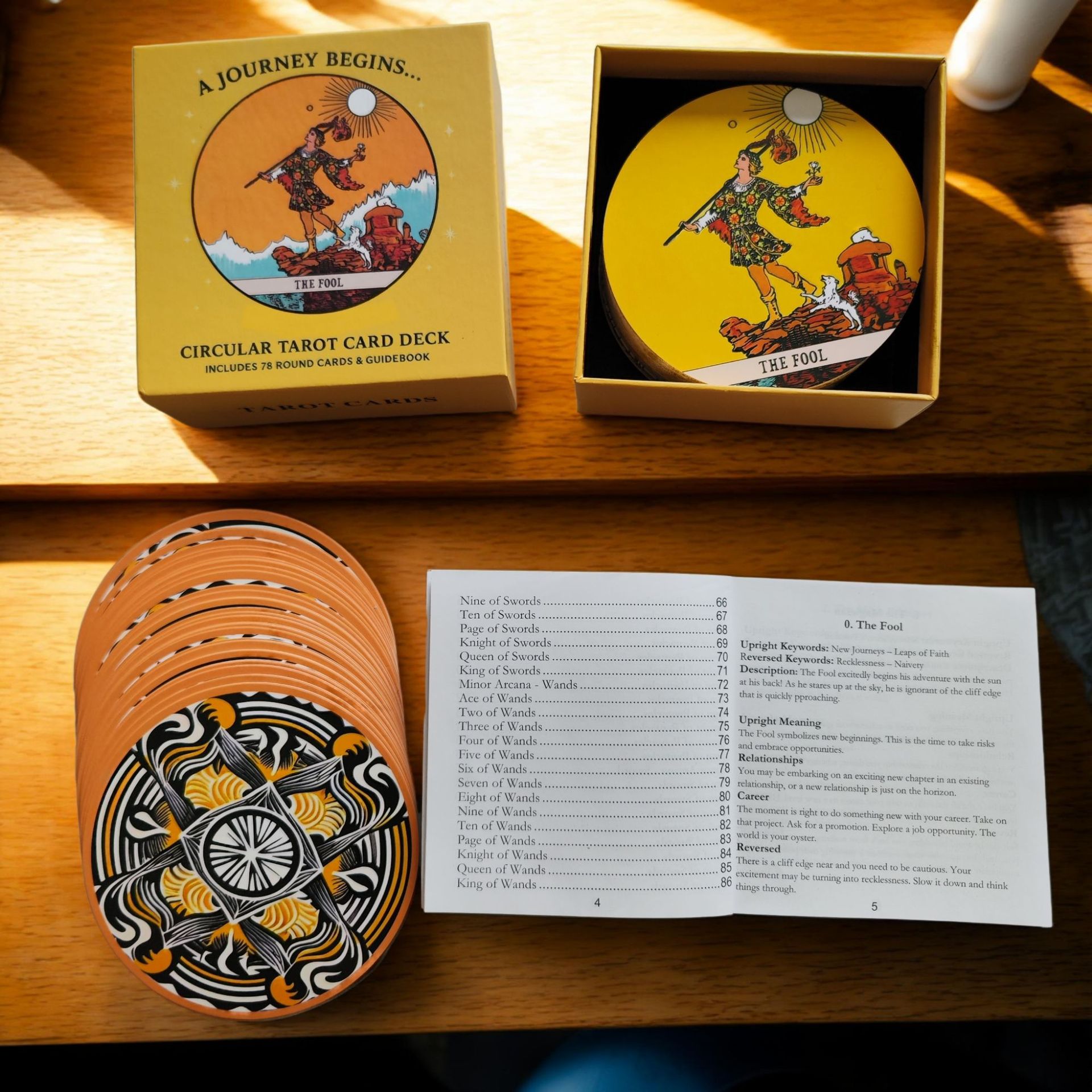 Круглые карты Таро в наборе: 7 – обзор и цена Tarot Deck With Guidebook